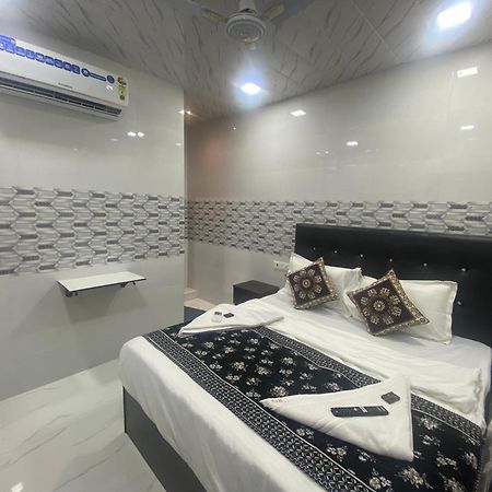 Hotel O Sai Residency Mumbai Eksteriør bilde
