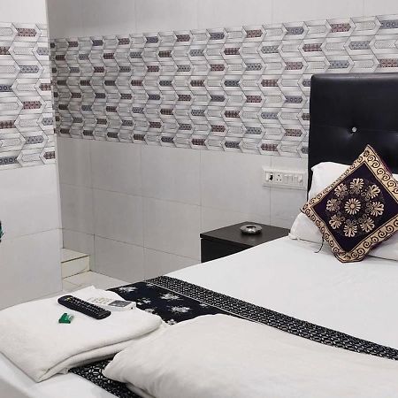 Hotel O Sai Residency Mumbai Eksteriør bilde