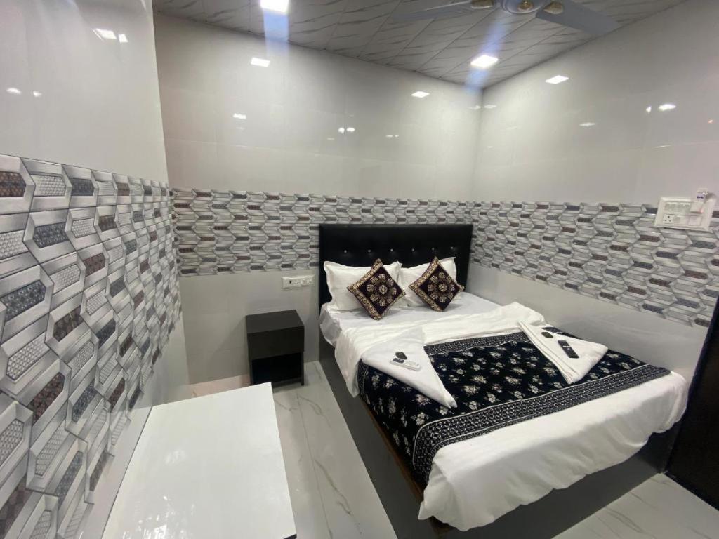 Hotel O Sai Residency Mumbai Eksteriør bilde